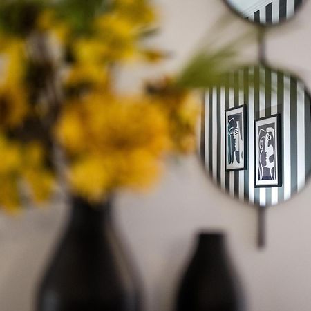 Byron Luxury Apartments Aegium Buitenkant foto