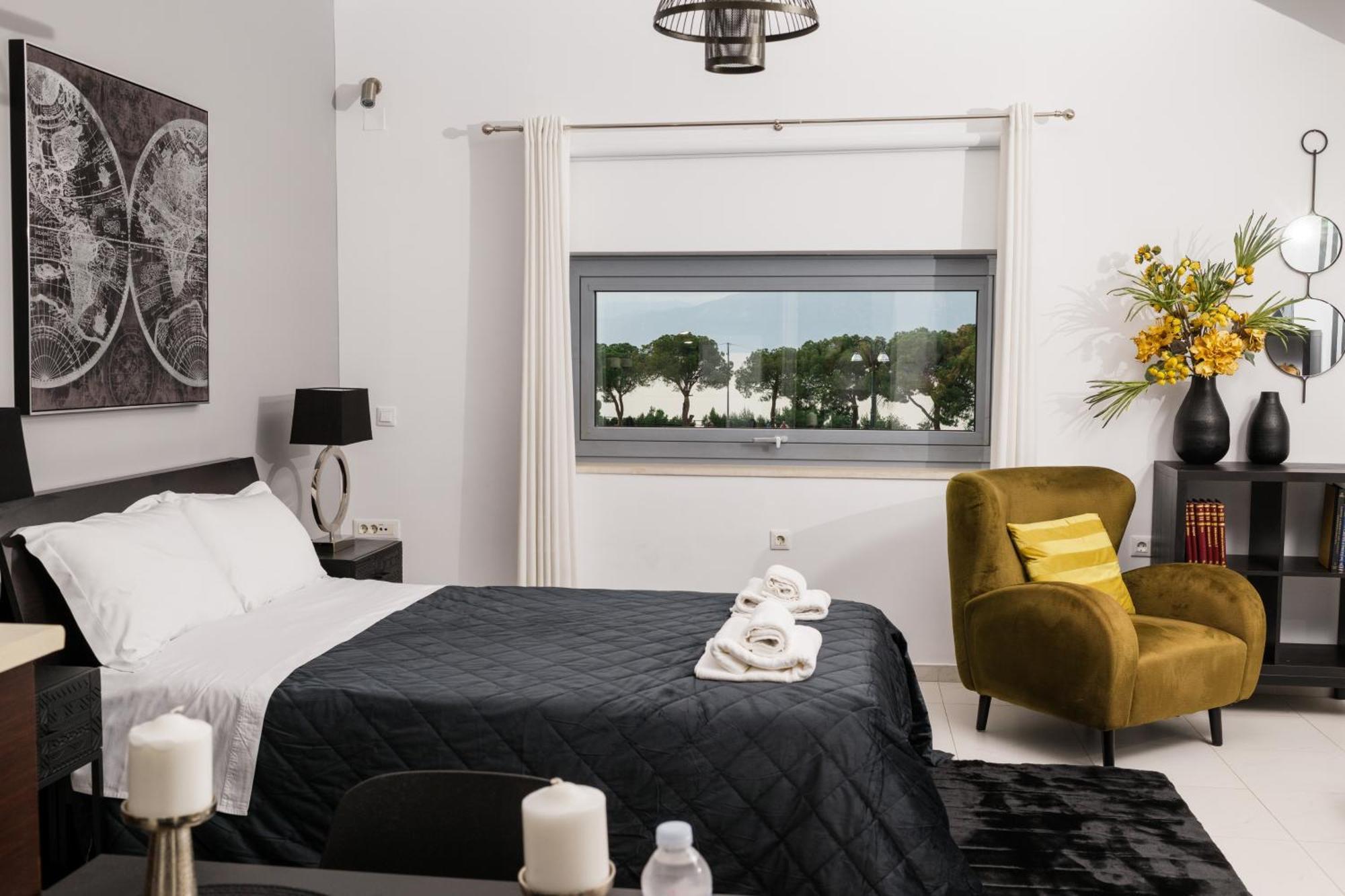Byron Luxury Apartments Aegium Buitenkant foto